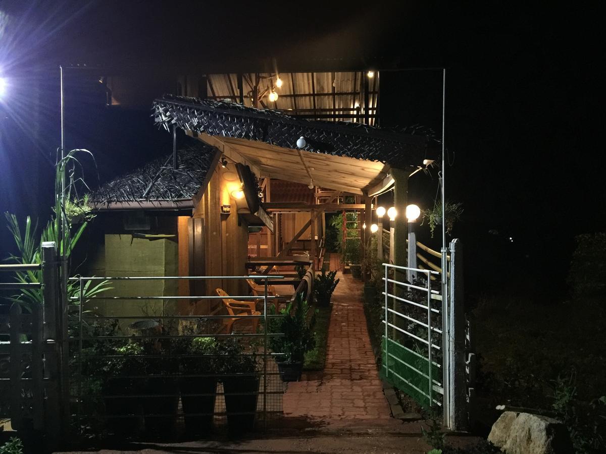 Woody Cabana Trincomalee Exterior photo